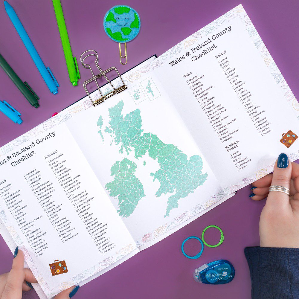 Fold-Out UK & Ireland Map Checklist